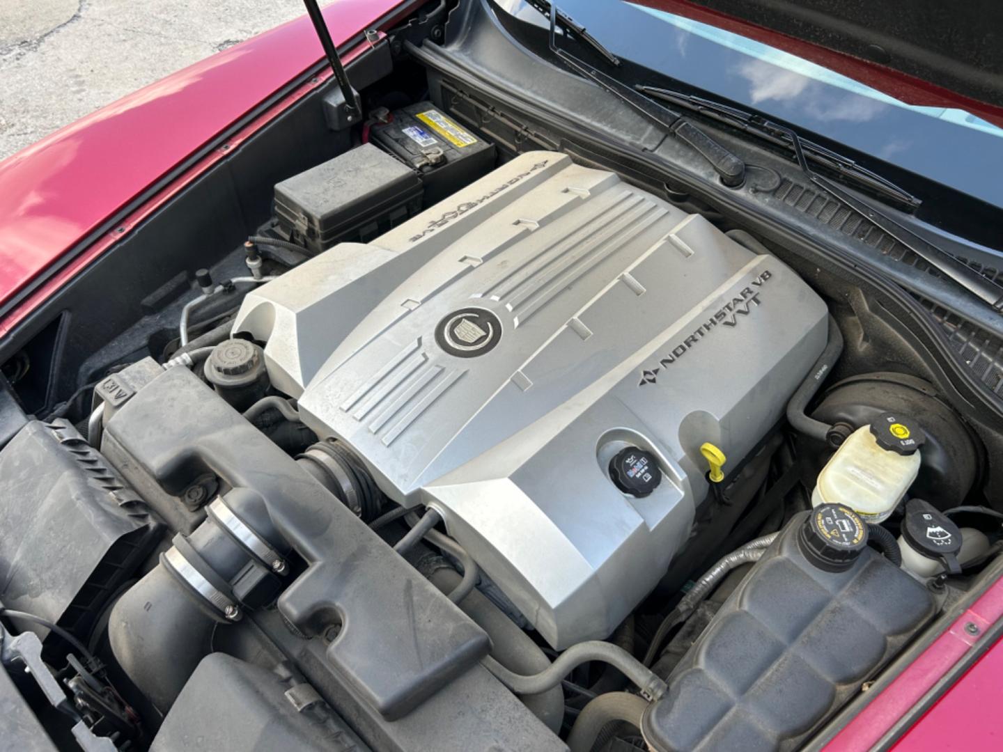 2005 Red Cadillac XLR Convertible (1G6YV34A355) with an 4.6L V8 DOHC 24V engine, 5-Speed Automatic Overdrive transmission, located at 1687 Business 35 S, New Braunfels, TX, 78130, (830) 625-7159, 29.655487, -98.051491 - Photo#14